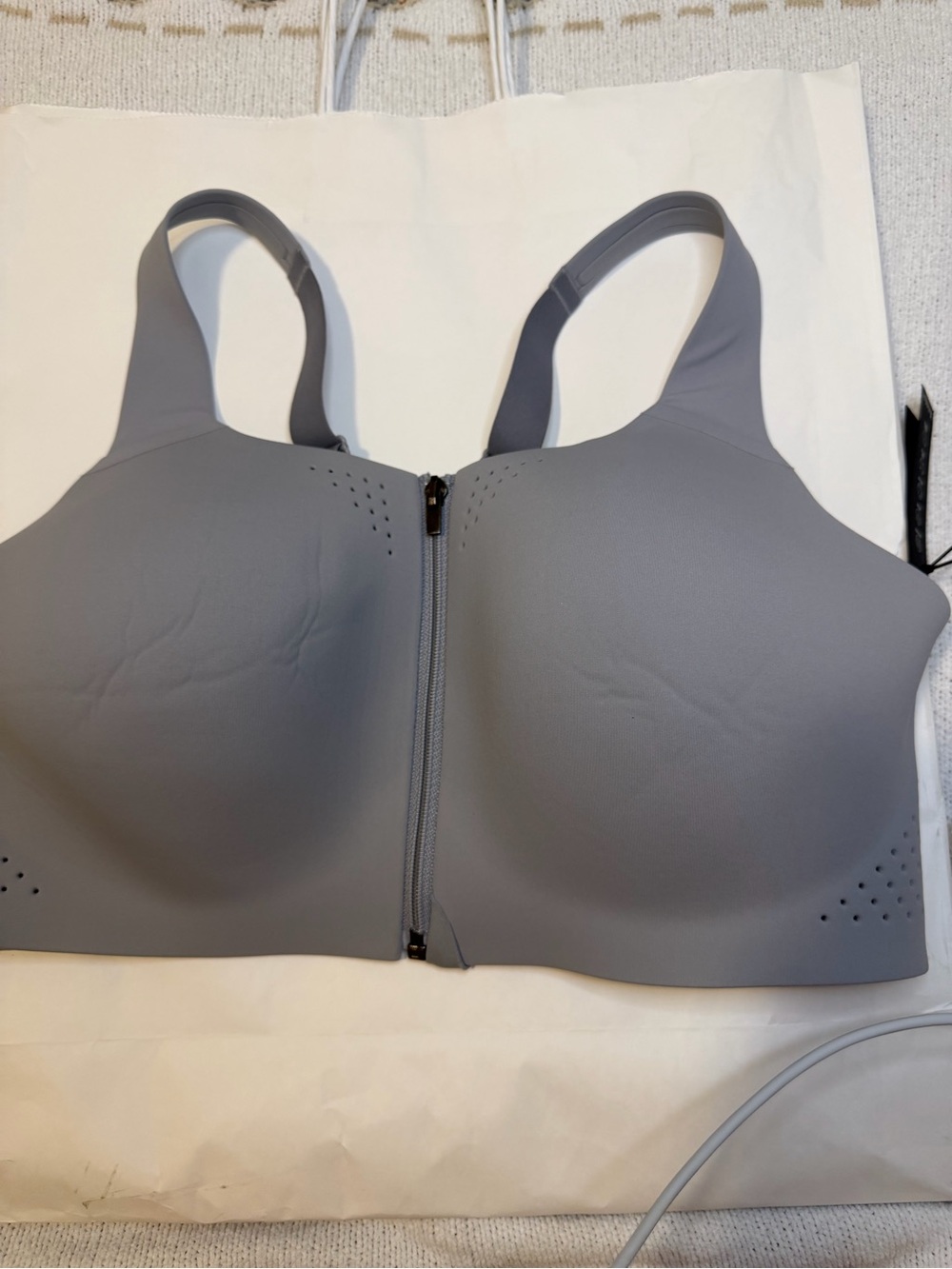 Victoria’s Secret VSX Gray Front Zip Sports Bra 40D NWT High Support